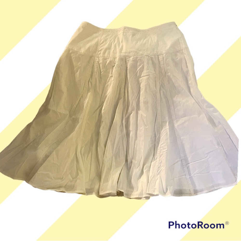 Jones New York Collection - white, A-line, cotton midi skirt.